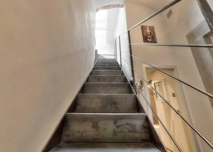 Stone Walls Deluxe Florencie